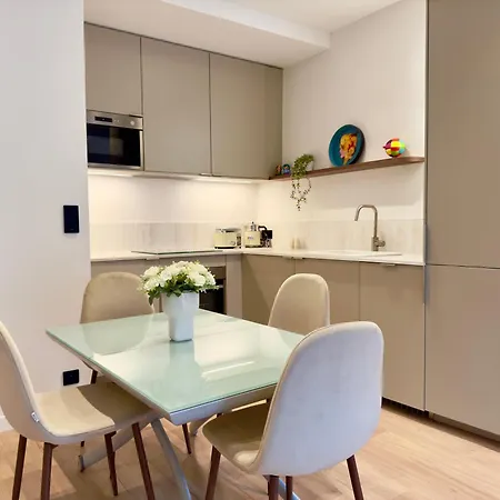 Tres Bel Entierement Renove - 2mn Croisette Apartment